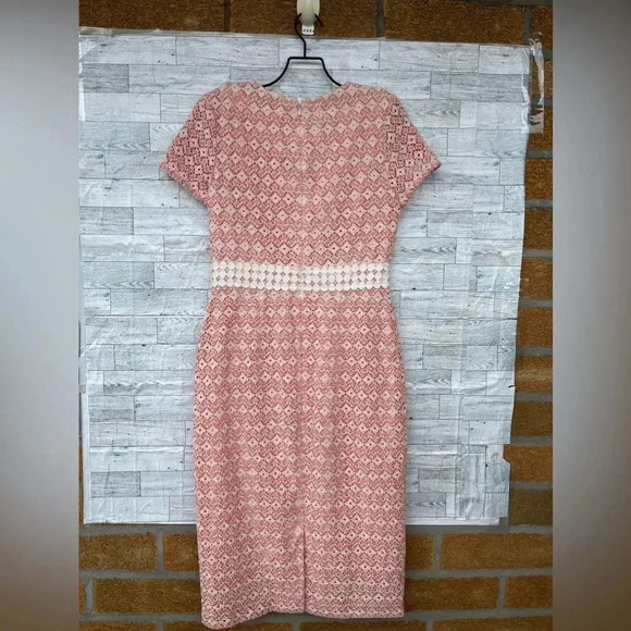 Shoshanna Eyelet Coral and Ivory Stacie Sheath Dress size 6 - Picture 9 of 15